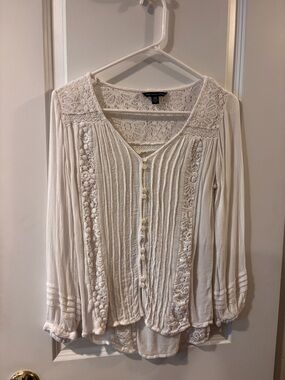 American Eagle Outfitters Ivory Lace-Trim Button Down Top